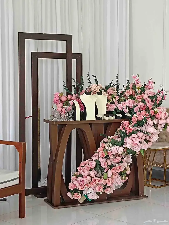 -  كوشات_الجوف_سكاكا -  ديكورات_حفلات_الجوفية -  كوشات_زفاف 9