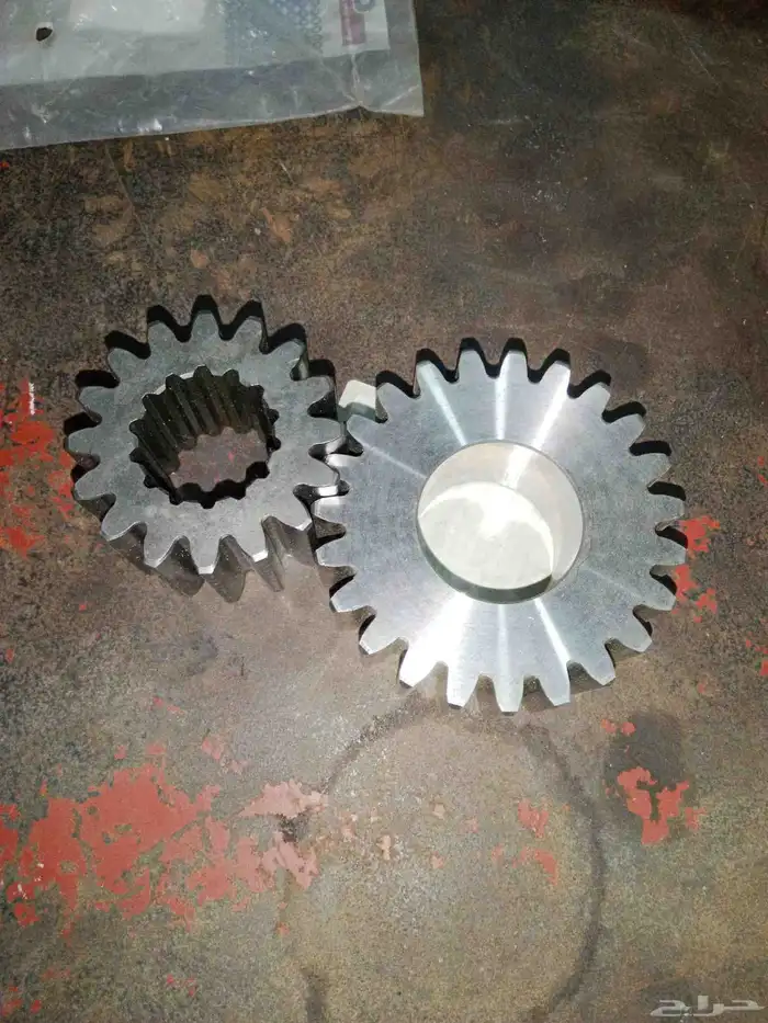 يوجد لدينا جميع أنواع قطع غيار الحراثات 0