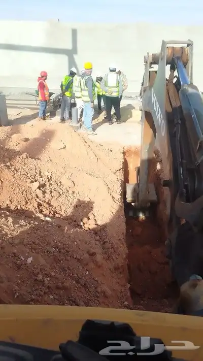 موجود جي سي بي للآجار بطريف 0