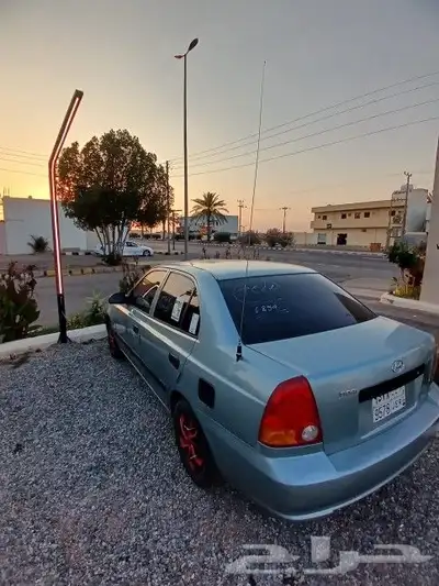 سيارة أكسنت موديل 2004 1