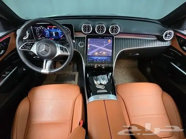 مرسيدس بنز C300 2024 4