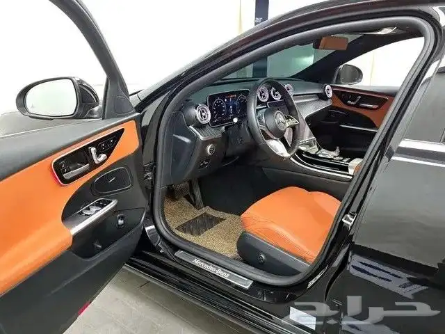 مرسيدس بنز C300 2024 7