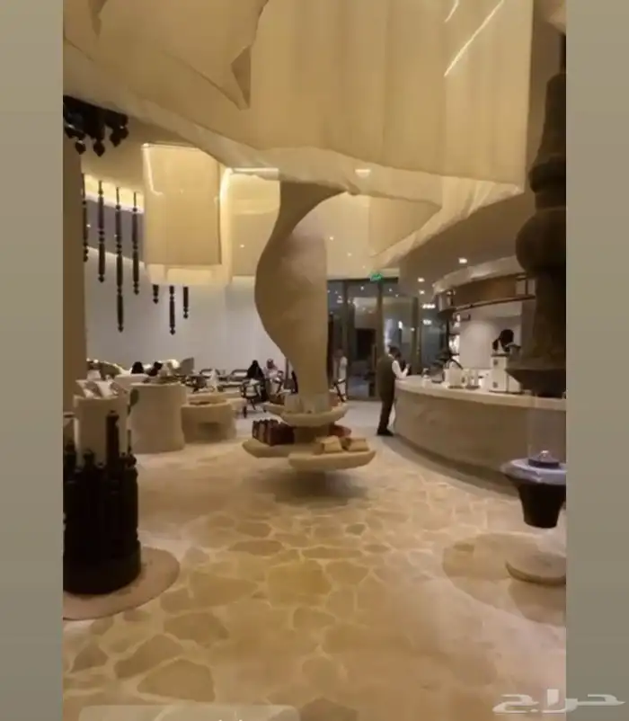 نحت أسمنتي وجبس لديكور الفلل والمطاعم 2