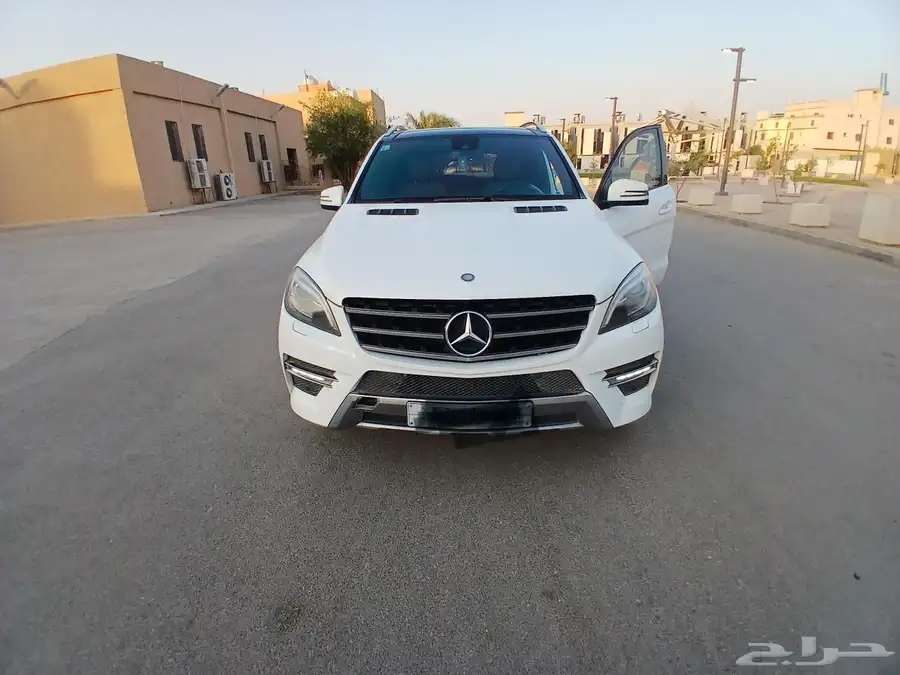 مرسيدس الفئة ML400 . الموديل 2015 . 6