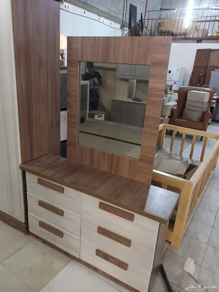 غرفة نوم جشبه جديد مع مطبخ سبعه متر صاج 1