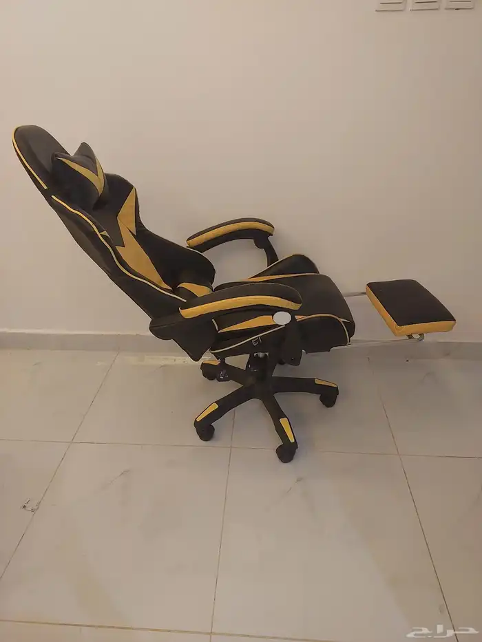 كراسي العاب قيمنق بحاله جيده 7