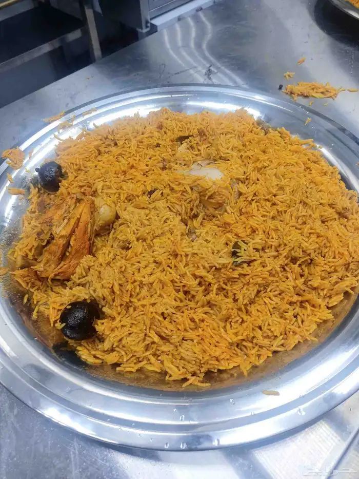 معلم يبحث عن عمل معلم مضغوط وكبسة الهام ومعلم بوفيه 0