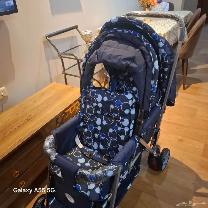 عربة اطفال جديده لم تستخدم 1