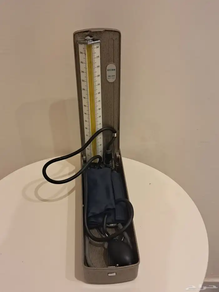 جهاز قياس ضغط الدم ياباني 0