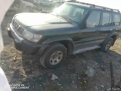 نيسان باترول موديل 99 تشليح قطع غيار فقط 4
