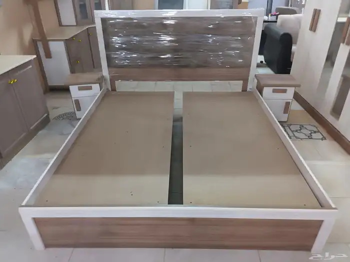 غرفة نوم جشبه جديد مع مطبخ سبعه متر صاج 3