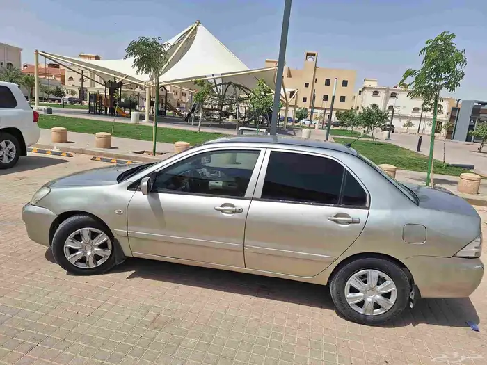 متسوبيشى لانسر 2009 0