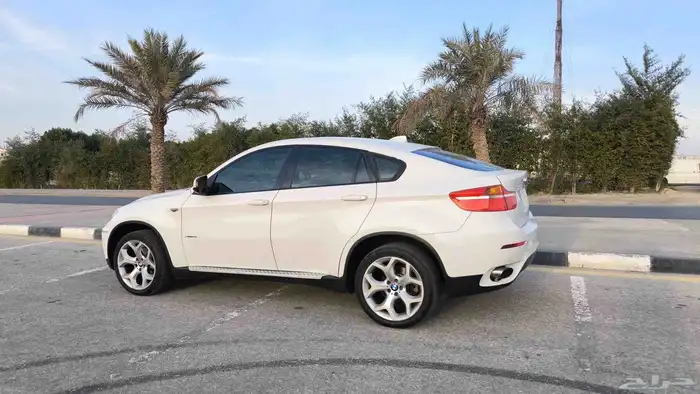 بي إم دبليو X6 فل كامل نظيفة bmw 8