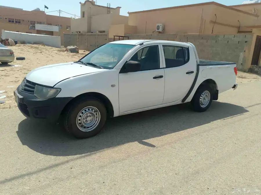 ونيت 2010ديزل ب12500 شغال ونظيف تشليح او استخدام بدون نقل 15