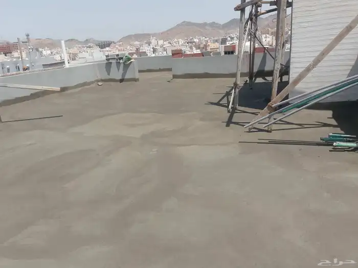 تنفيذ عازل اسمنتي للسطوح 1