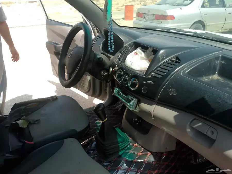 ونيت 2010ديزل ب12500 شغال ونظيف تشليح او استخدام بدون نقل 7