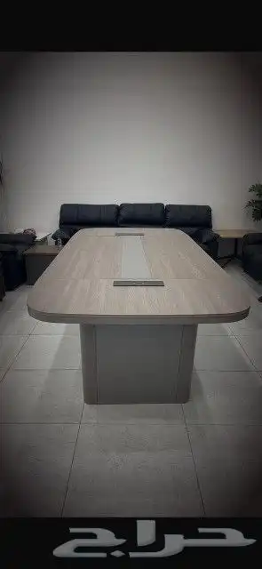 طاولات إجتماعات ذات جودة عالية يوجد توصيل وتركيب 13