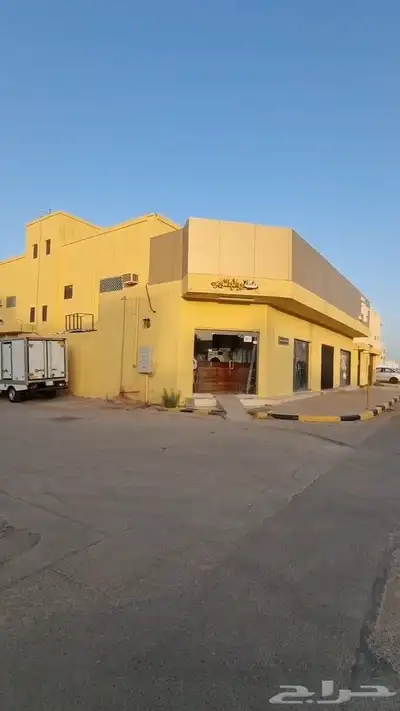 للبيع عماره تجارية بحي الفايزية 0