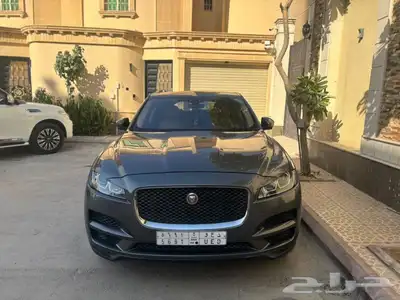 جاكوار اف بيس 2019 Jaguar f pace 3