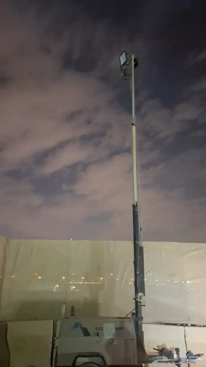 صيانه المولدات الكهربائيه والتور لايات 8