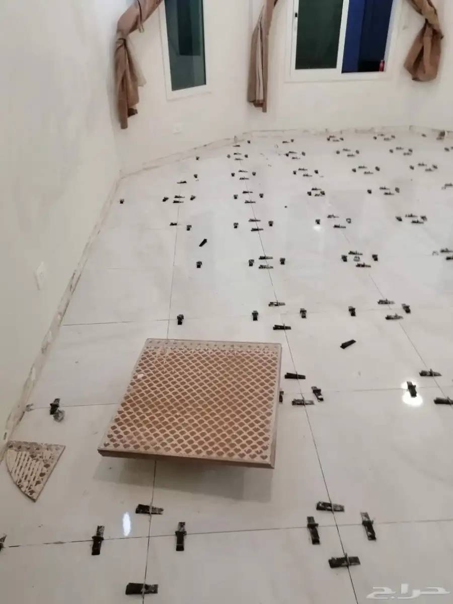 مبلط وسباك الجبيل البلد والصناعيه 0