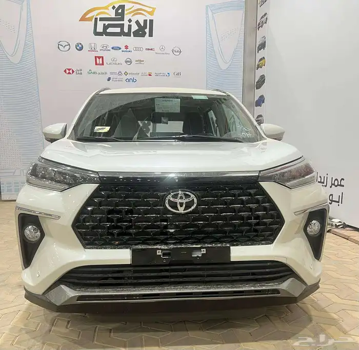 تويوتا فيلوز GLX 2025 كاش وتقسيط 0