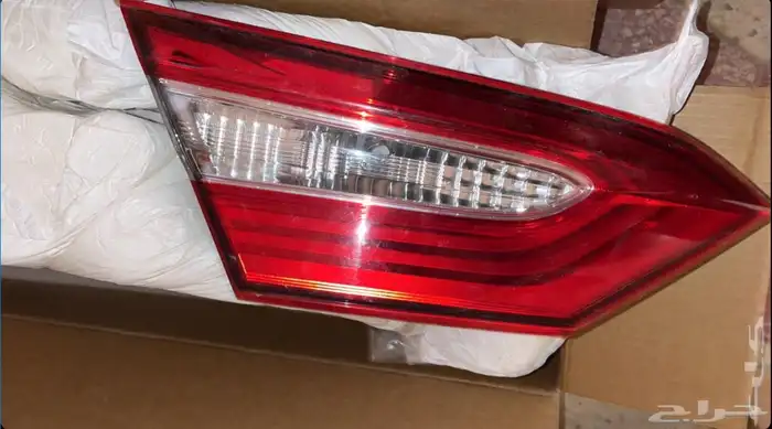 اصطبات شنطة خلفيه وكالة كامري 2020 0