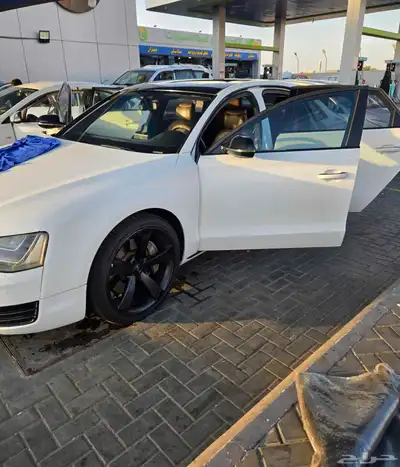 اودي A8 7