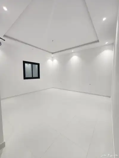 شقة للايجار مكونه من 4 غرف جديده ابحر الياقوت 6