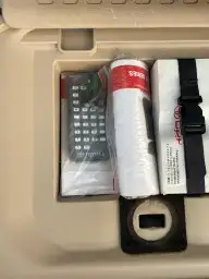 جيب لاندكروزر مخزن 16