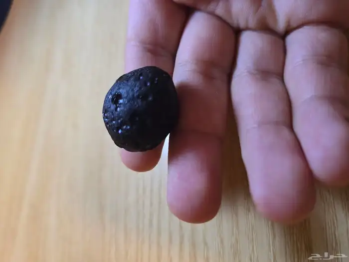 حجر نيزك وكريسالتة 2