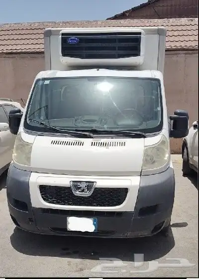 بيجو بيجو دينا 4