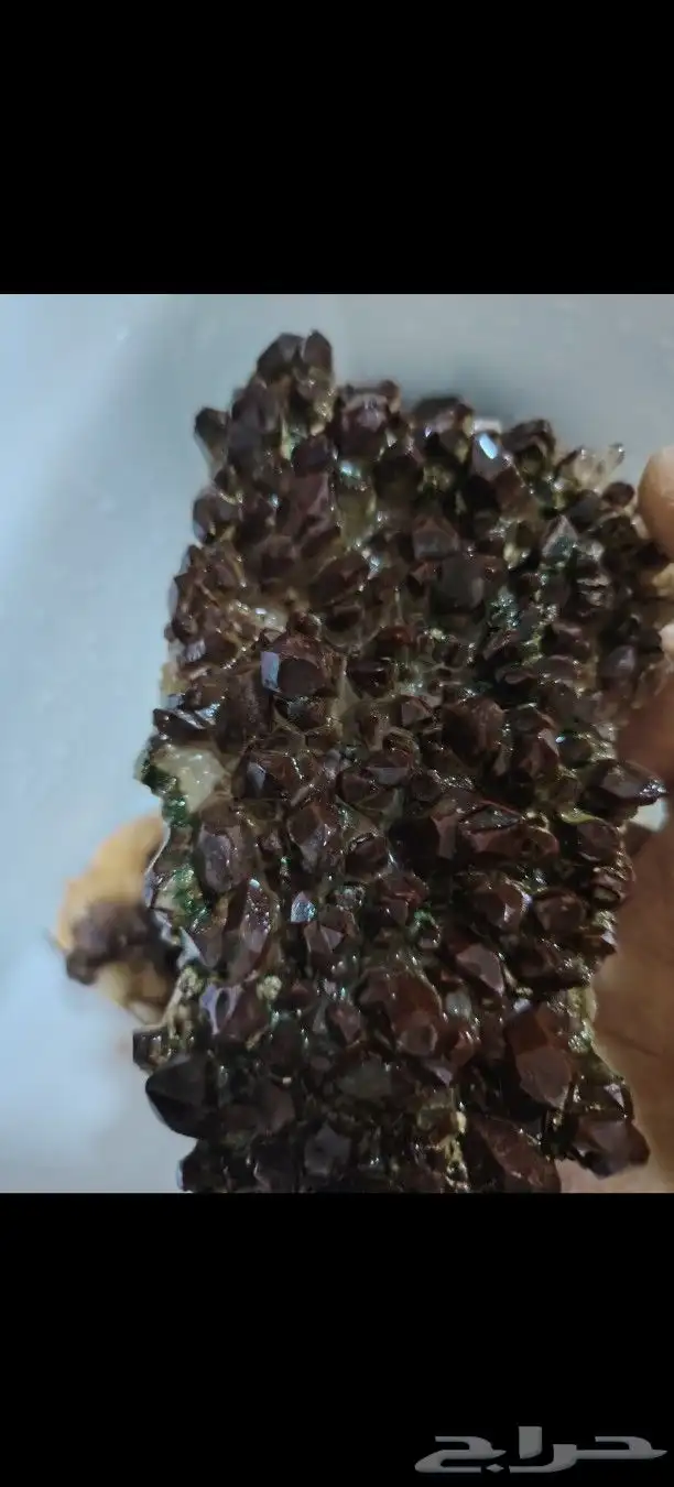 من اندر انواع الحيود الحاملة للاحجار الكريمة من نجد العذية 1