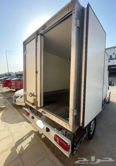 بيجو بيجو دينا 5