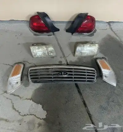 قطع غيار فكتوريا و ماركيز وللكن 1