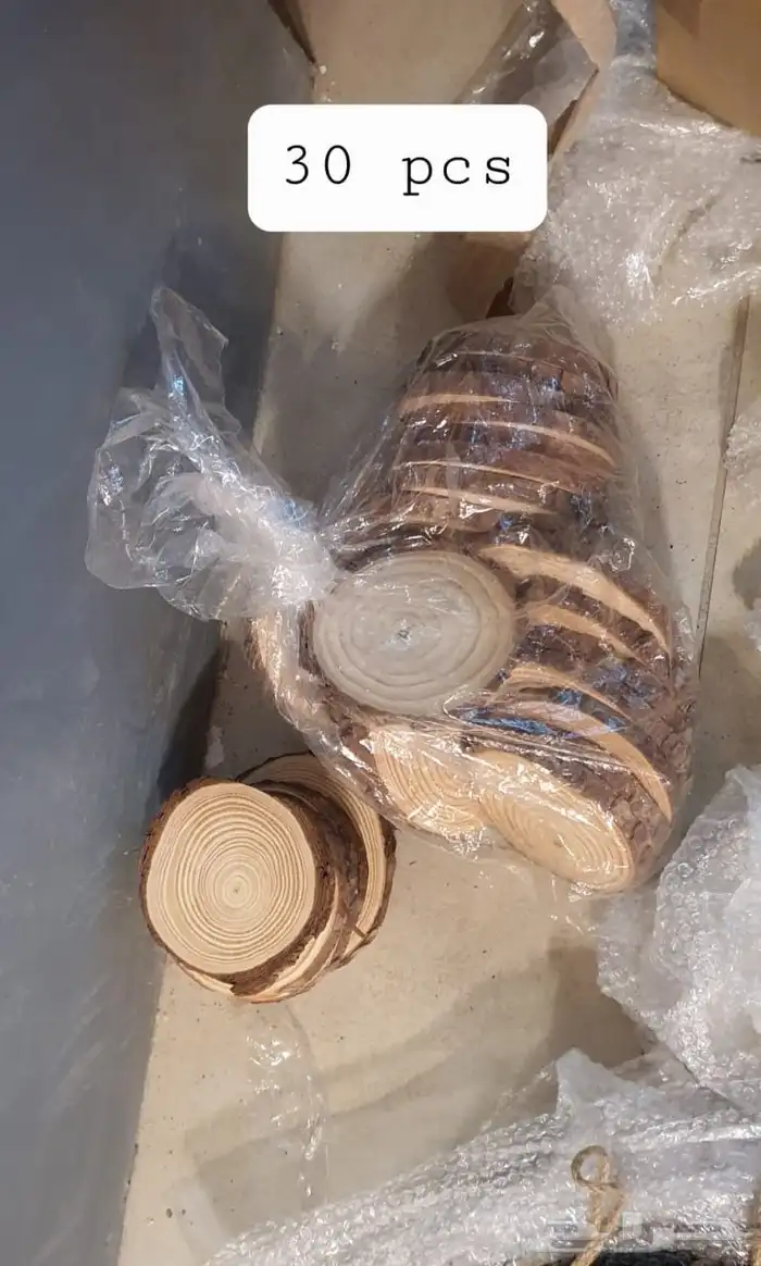 50 discount on wall decorations and special tissue box holde 2