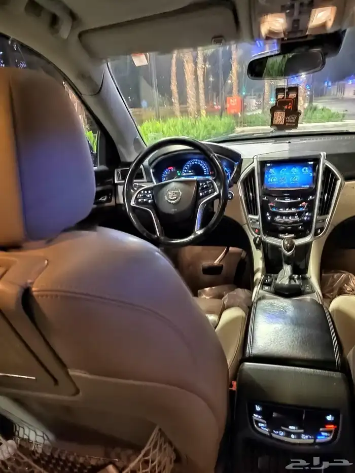 كاديلاك SRX للبيع موديل 2013 ممشى215نظيف 6