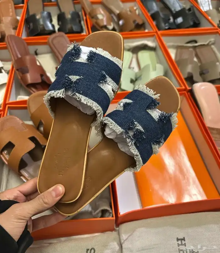سليبرات هيرمز ايرمز مخفضه عروض سليبر ماركه hermes 25