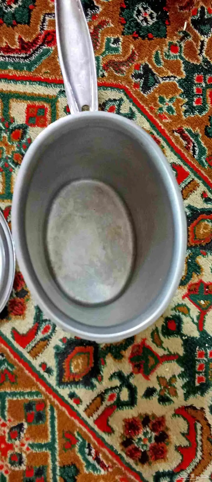 علبه أو حافظه ستيل اصليه مع ملقمه مقاس نادر اصليه 8