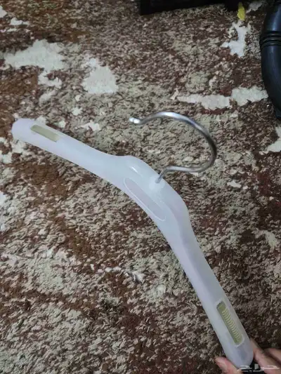 علاقة ملابس للمحلات 1