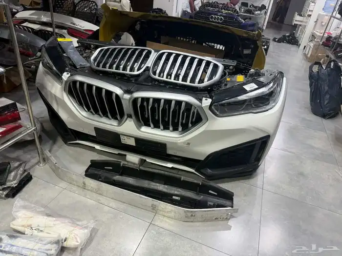 قطع غيار بي ام 4