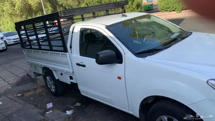 نقل عفش وجميع الاغراض والبضائع 2