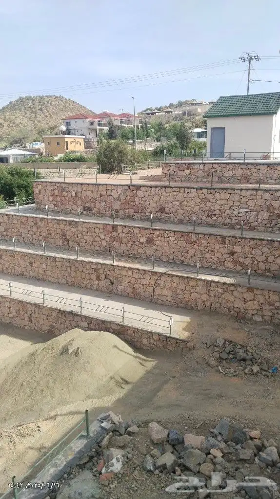 مقاول حجر طبيعي بجميع أنواعه 0