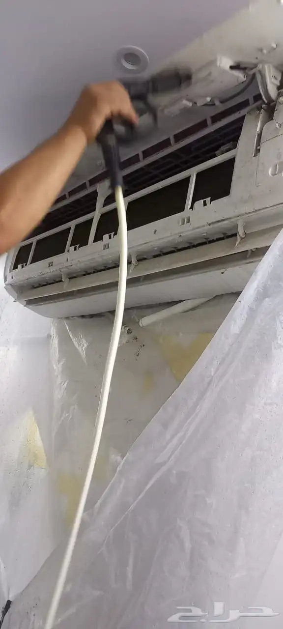 تنظيف خزانات مكيفات كنب بالدمام بالخبر بالقطيف 0