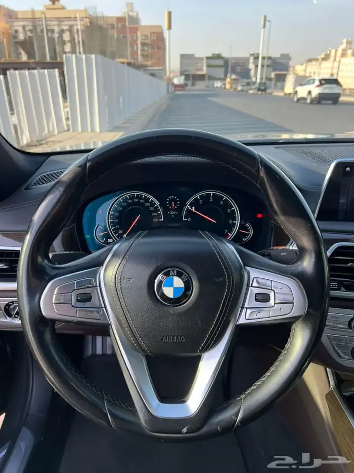 بي ام دبليو 2018 مقاس 730 18