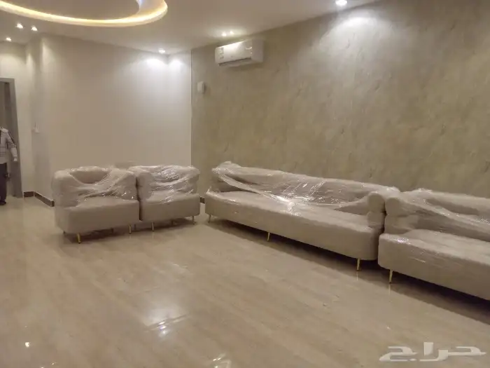 مفروشات الرياض  تفصيل جميع انواع الكنب والجلسات الارضي والس 3