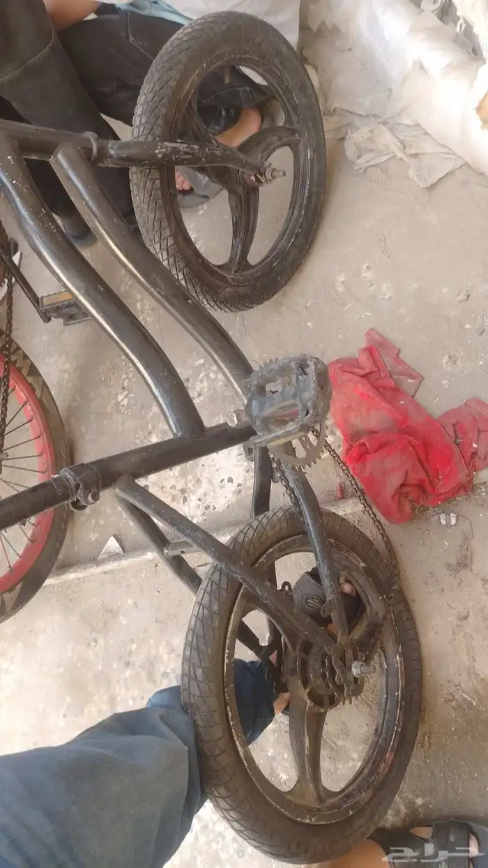 سياكل للبيع 200 السعر 1