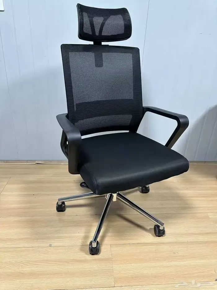 اثاث مكتبي  محطات عمل  شالونات دواليب  مكاتب  كراسي 27