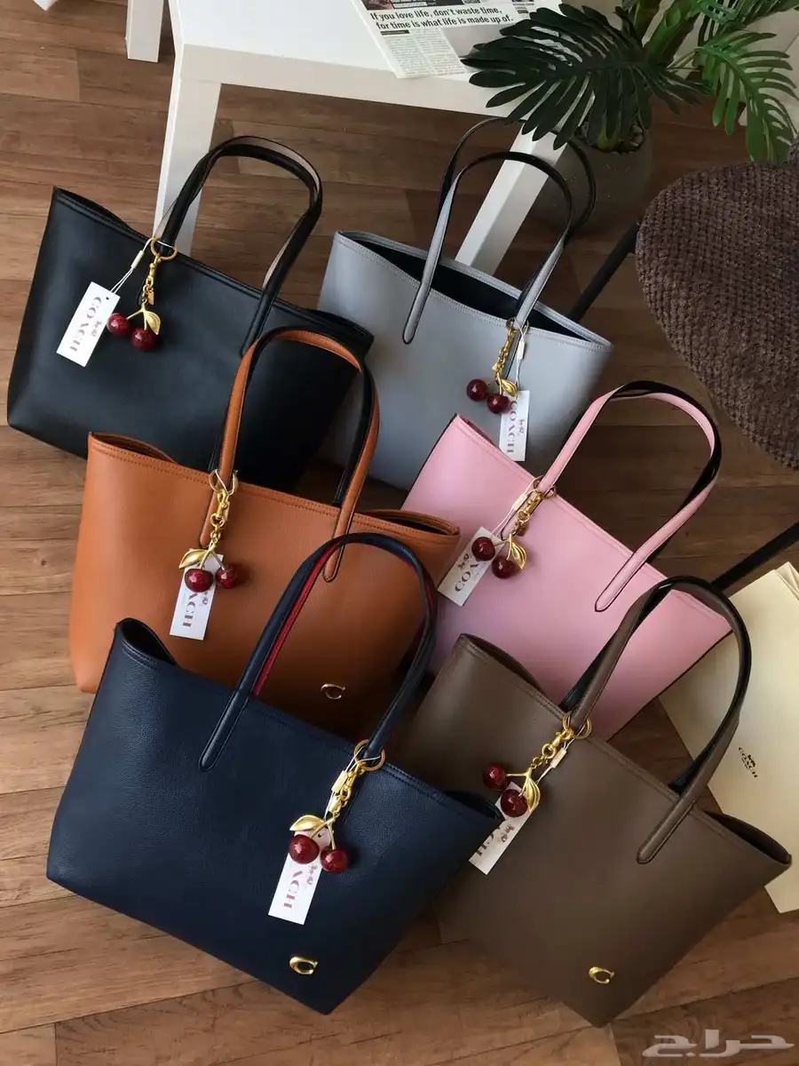 شنط ماركه درجه اولى . ماستر 4