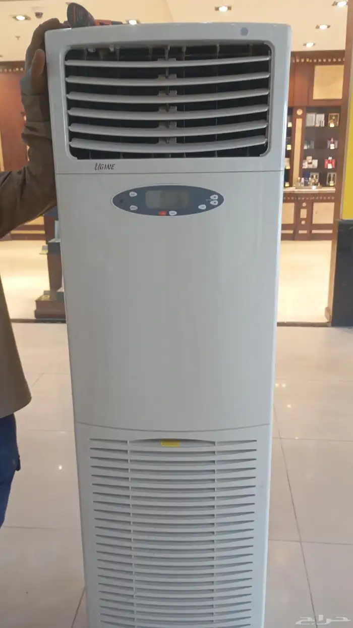 مكيف 4 طن يوجين شغال على الشرط 0